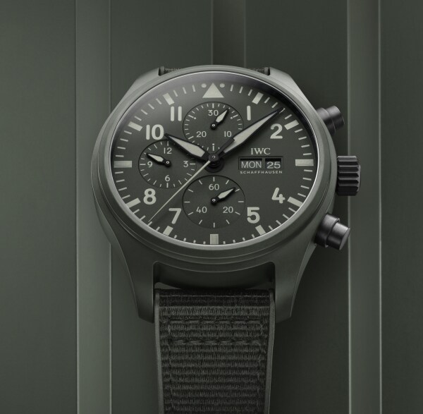 iwc woodland pantone